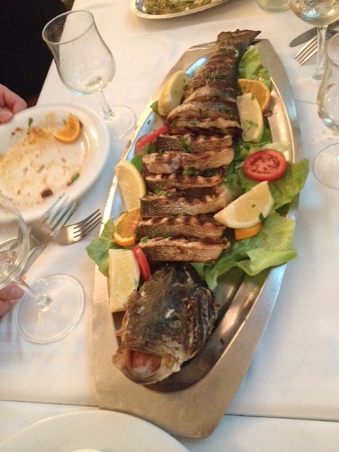 poisson au restaurant tunisien